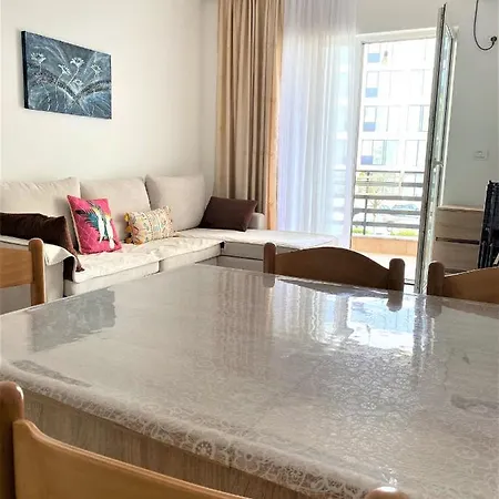 Premium Apartment *