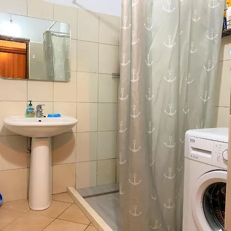 Premium * Golem (Tirana)