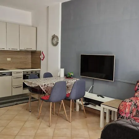 Premium Apartment *