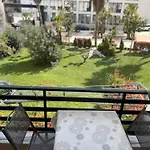 Golem Premium Beach Apartments غوليم