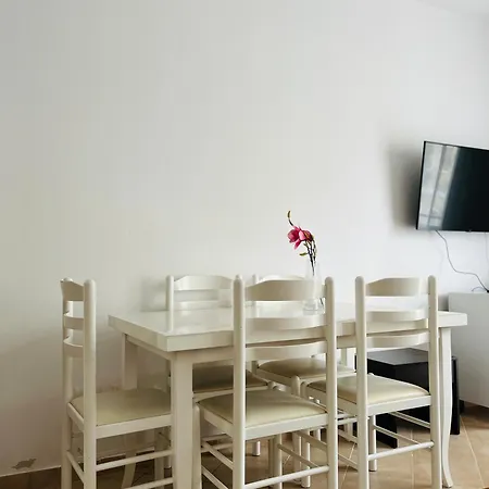 Premium Apartment *