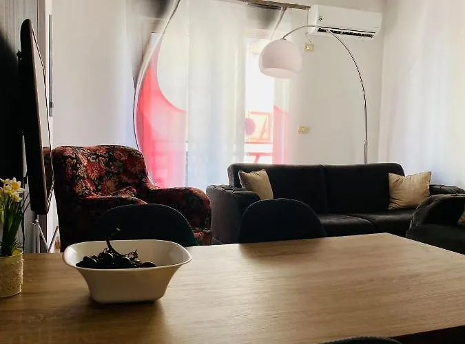 Golem Premium Beach Apartments * 格勒姆