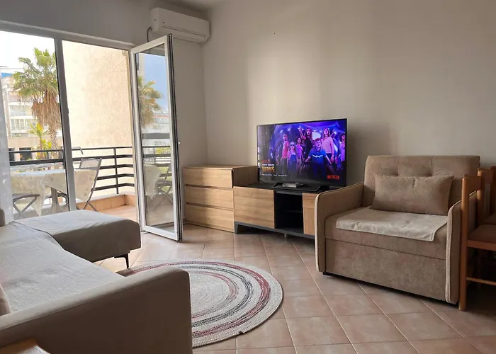 Golem Premium Beach Apartments 公寓 格勒姆