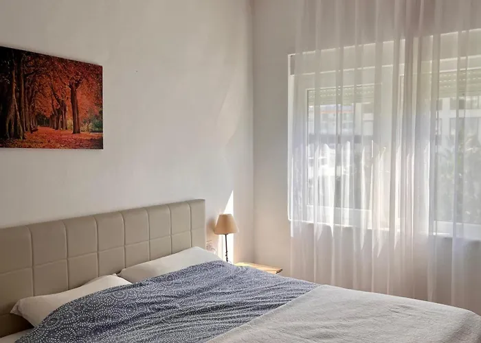 Golem Premium Beach Apartments *